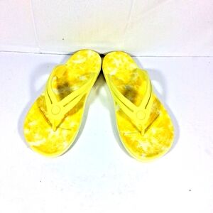 Crocs Size 9 Women's Tie Dye Bright Yellow Sandals/Flip Flops